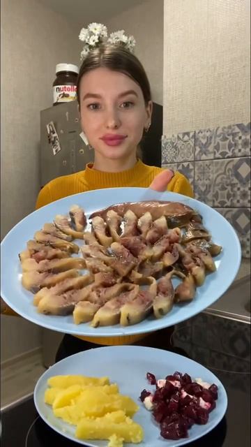 Обожнюю😍🐟#едаялюблютебя #домашняяеда #картофель #селёдка #мойужиннасегодня смотреть онлайн