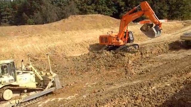 Hitachi 670 beläd Dumper Video3 смотреть онлайн
