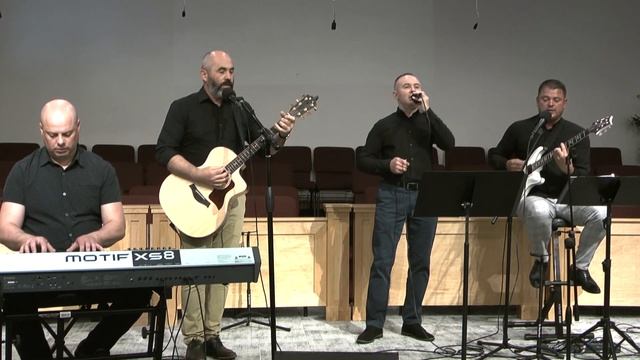 Кто собрал все море.......