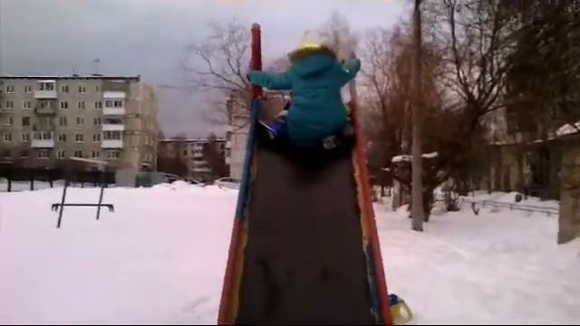 Гуляем после школы) смотреть онлайн