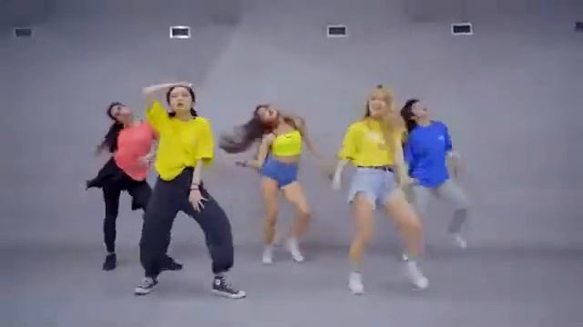 Baby Shark Trap Remix SUN J choreography смотреть онлайн
