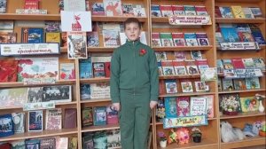 Артём Прилипа, ученик четвертого класса, читает стихотворение Вольта Суслова «Картошка»