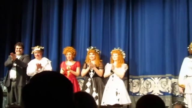 Копия видео ""Избрание капельмейстера", "Капельмейстер" и "Директор театра" 7.03.18. Поклоны" смотреть онлайн