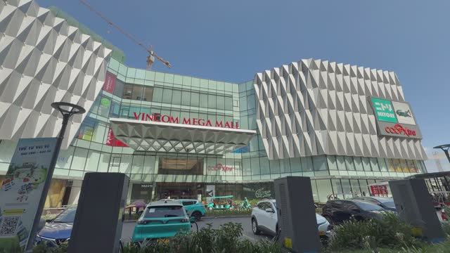 Винком Мега Молл Гранд Парк смотреть онлайн