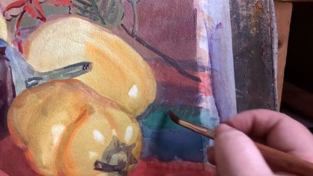 Тень на фоне со стороны источника света. Натюрморт. смотреть онлайн
