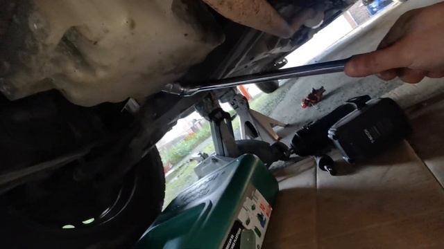 Attention au catalyseur ! Vidange moteur c1 aygo 107 yaris смотреть онлайн