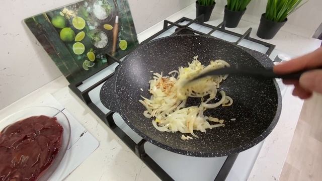 Мой любимый рецепт куриной печени! Готовить быстро, к любому гарниру, очень вкусно!