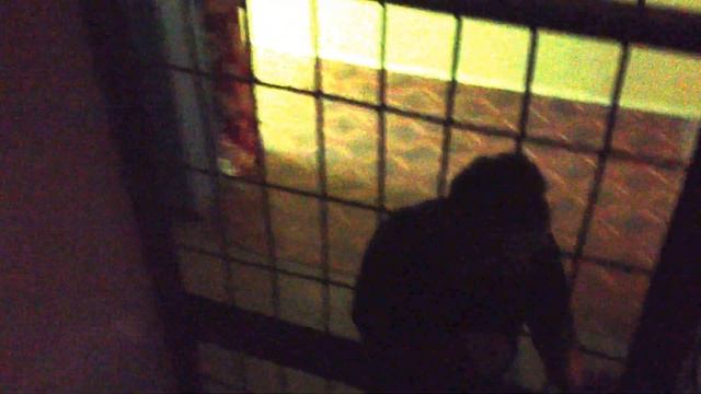 Псих ломиться за Интернетом на тех-этаж2 (БЕЗ ЦЕНЗУРЫ) смотреть онлайн