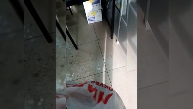 Небольшая прогулка по городу ☺️ смотреть онлайн