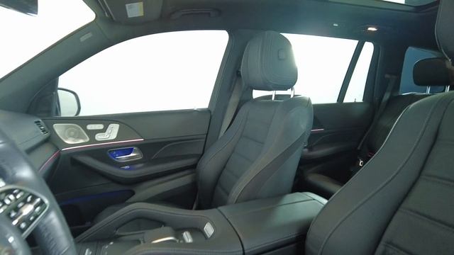 2023 Mercedes Benz GLS GLS 580 смотреть онлайн