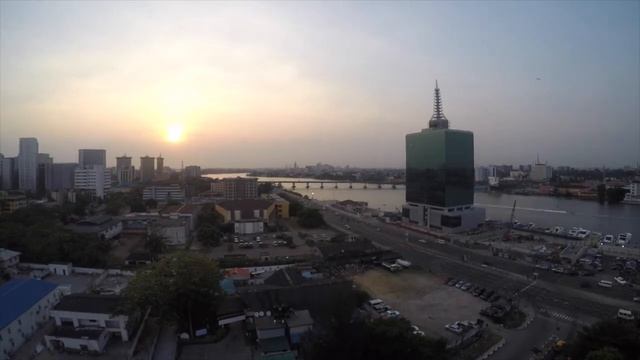 Остров Виктория, Лагос, Нигерия Time Lapse.  Victoria Island, Lagos Nigeria