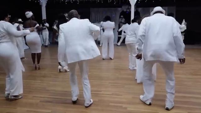 GOOD FOOT (SUPERBAD) Line Dance смотреть онлайн