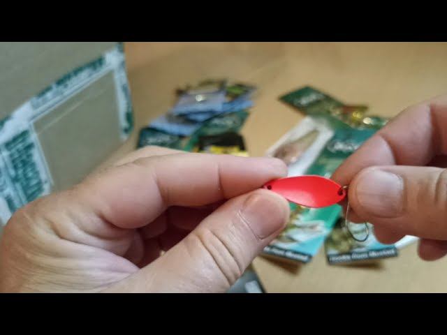 Распаковка посылки с блесной Trout Bait Micro Atom