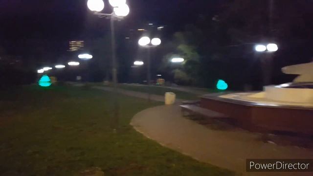 Сочи . Сквер Фестивальный. 21.11.2022г. смотреть онлайн