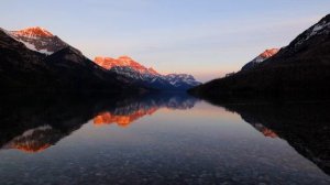 Спокойная природа скалистых гор для сна и медитации