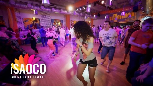 Ilya Kronberg and Sophia Adalis Salsa Dancing in Respublica Vosmera, Saturday 28.04.2018 смотреть онлайн