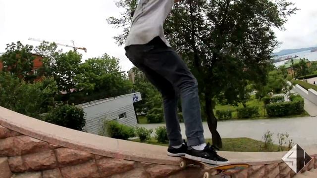 Попытка Бронислава Торпанова(F/s Tailslide ???stars) и Павла Панасюк (f/s Flip Damage)☺☺☺
