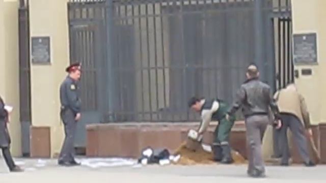 АНТИМЕНТ НАВОЗ ОКОЛО ГУВД