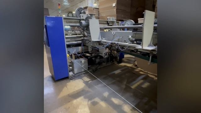 Автоматическая склейка гофрокоробов ZWZ 2400JSM смотреть онлайн