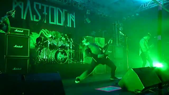 MASTODON - Bedazzled Fingernails (Live In Köln 2012, HD)