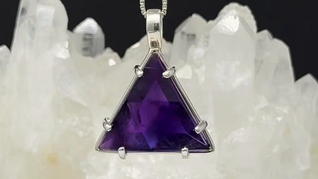 SOLD OUT - Thank you! Natural Zambian Amethyst Vogel Crystal Star of David Pendant ~ Medium смотреть онлайн