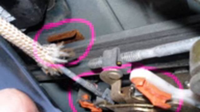 laura Jeep Wrangler How To Change Lock Cylinders from half steel door to full steel pt 1 смотреть онлайн