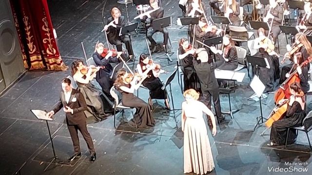 Пасха 2025 и пасхальный концерт солистов "ГеликонОпера" в Драмтеатре смотреть онлайн