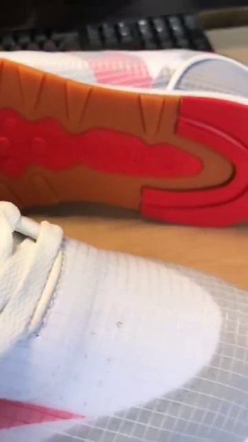 Бизнес на кроссовках. Модель Reebok