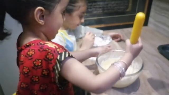 little chefs dua and haya baking cupcakes смотреть онлайн