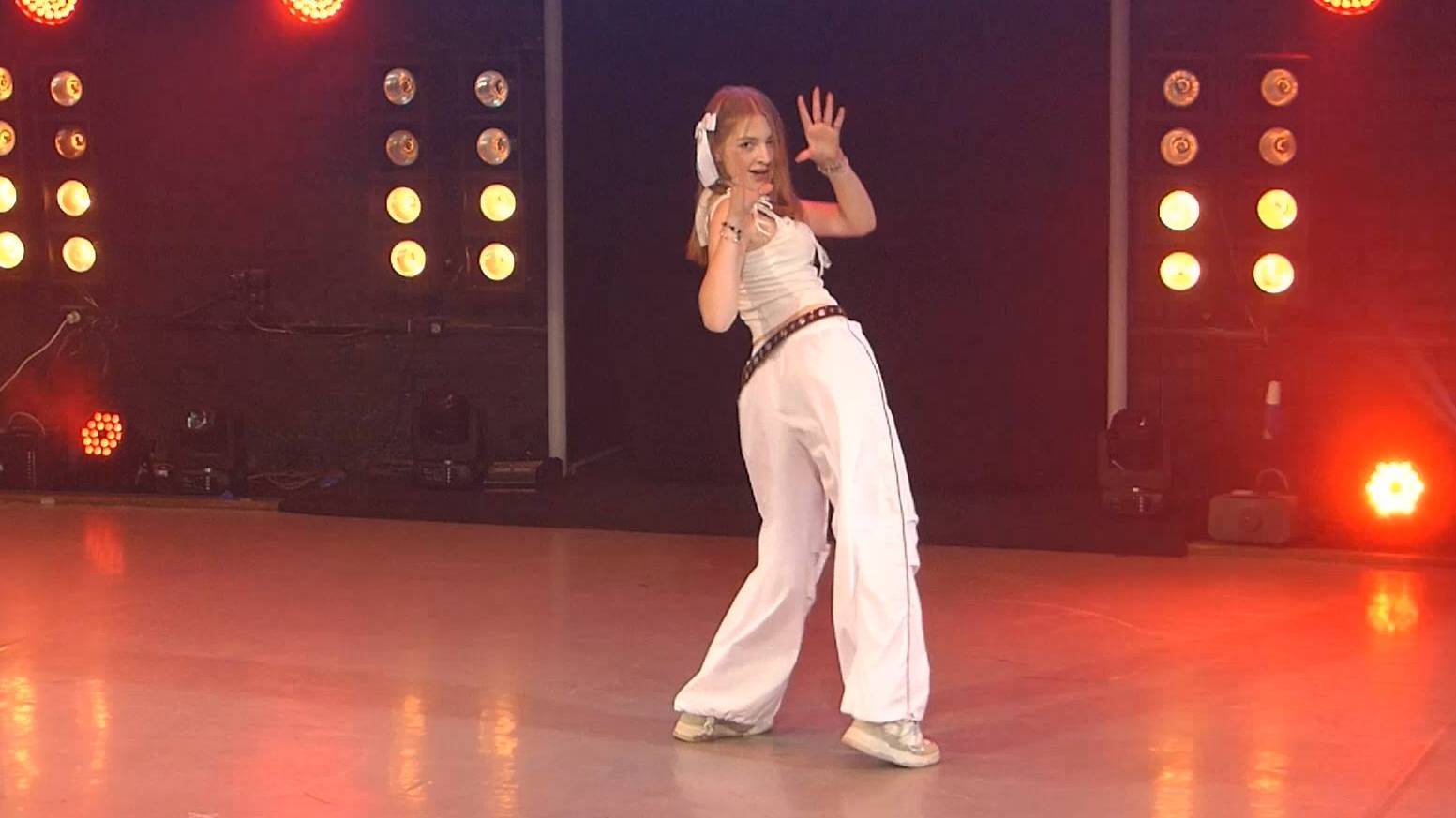 LIM KIM (K-pop Solo Juniors Beginners) смотреть онлайн