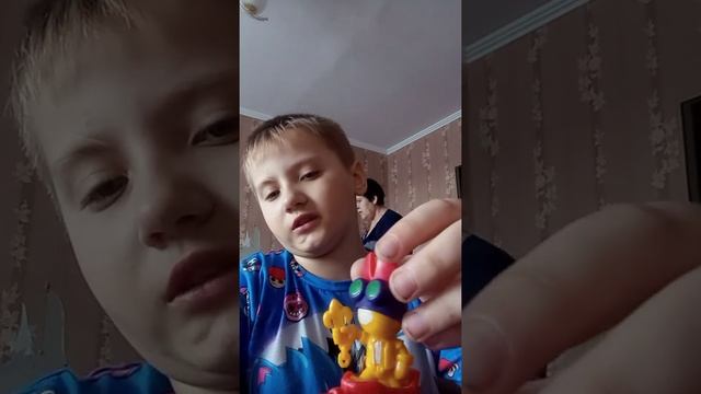 Максим и Артём и Даня смотреть онлайн
