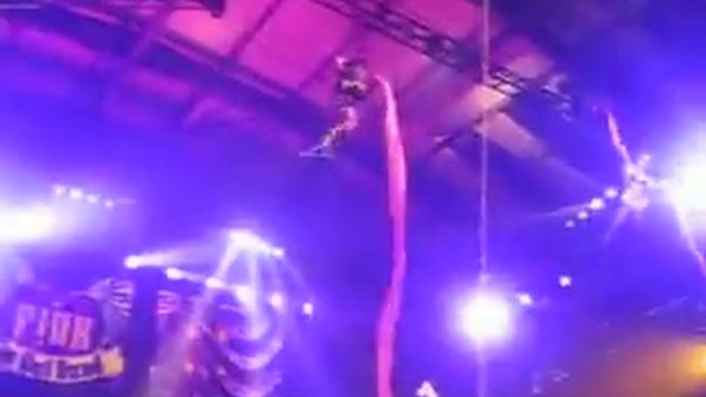P!nk 9 смотреть онлайн