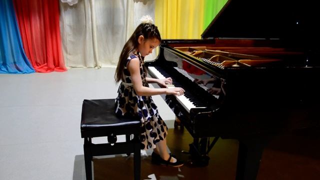 Рыжова Софья, 8 лет смотреть онлайн
