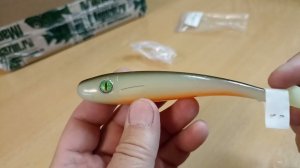 Распаковка посылки с виброхвостом Balzer Shirasu Pike Collector Shad