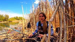 В ДЕБРЯХ КАМЫША САЗАН ОДИН ЗА ОДНИМ НА ПОПЛАВОЧНУЮ УДОЧКУ! Рыбалка на удочку весной,сазан,карась!!