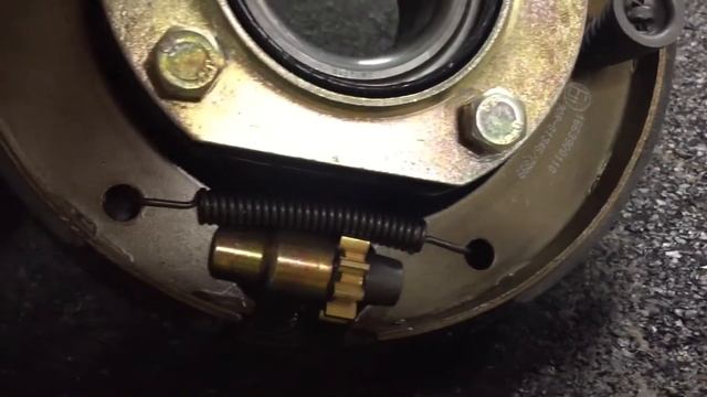 Porsche 911 brakes renovation Doctorclassic.eu смотреть онлайн