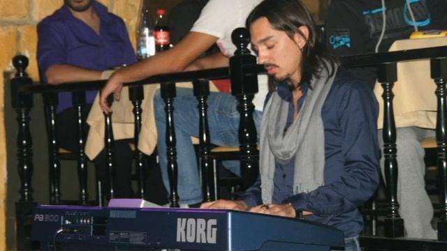 Akis Polyxronopoulos solo Sazi (24-10-2011) HQ смотреть онлайн