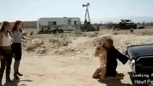 ballbust scene: "You blew off my teabag!" (Bitch Slap, 2009) смотреть онлайн