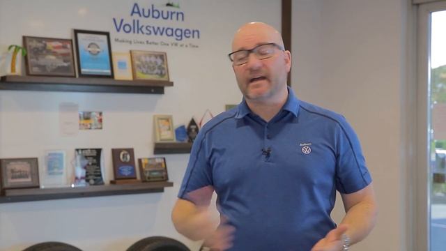 Free Tank of Gas to Health Care Workers From Auburn Volkswagen смотреть онлайн