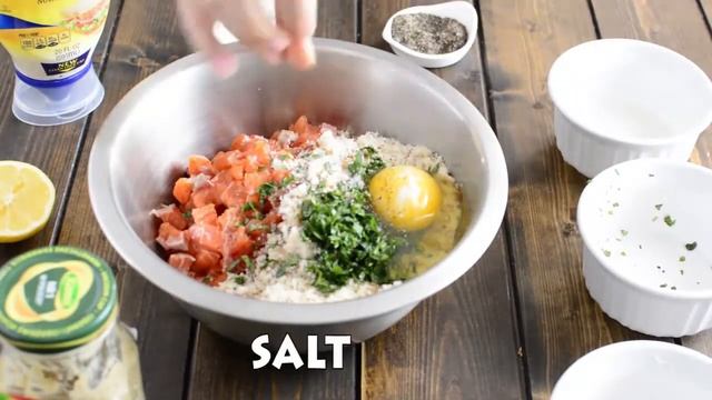 SALMON BURGERS WITH AVOCADO SALSA