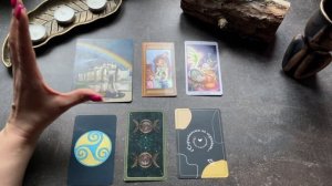 да нет на любой вопрос #таро #расклад #онлайнтаро #бесплатнотаро