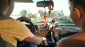 Поехали с пацанами на речку.Наводим суету 😁