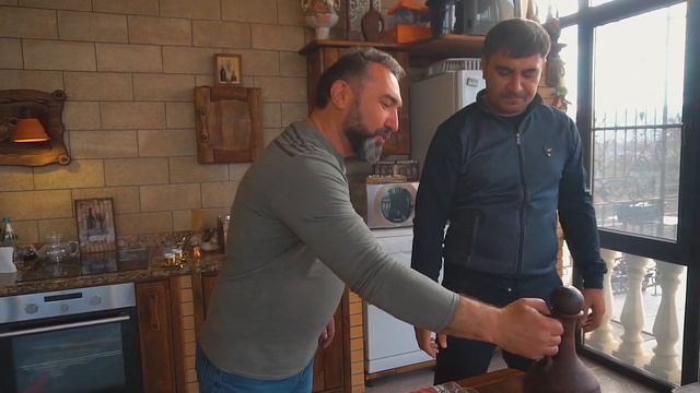 ЧАХОХБИЛИ из ФАЗАНА / Классический РЕЦЕПТ c домашним ВИНОМ. (ENG SUB) смотреть онлайн