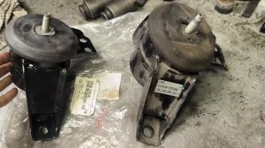 Замена кронштейна / подушки двигателя