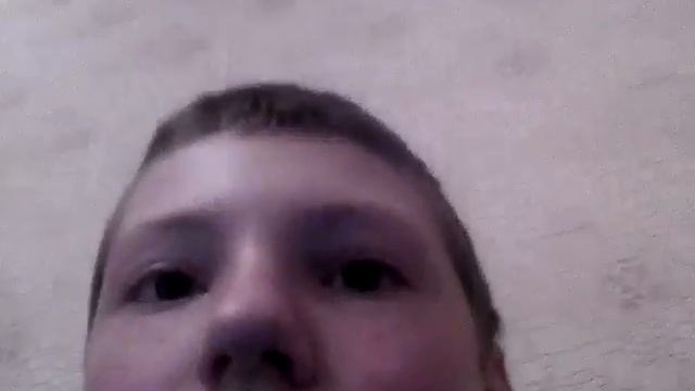 Челлендж: что вкуснее клубника или персик