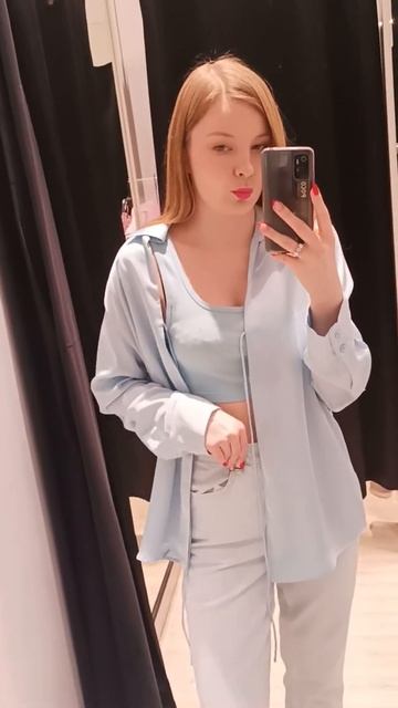 Как носить блузы и топы в стилистике нулевых ?! смотреть онлайн