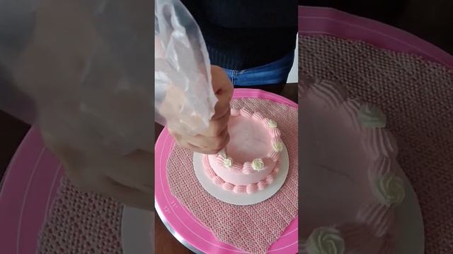 #mothersday #bentocakes #bento #treatbox #bentocake #cake #caketutorial #whippedcream #chantilly