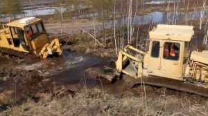 Бульдозер Т-170 в болоте часть 2