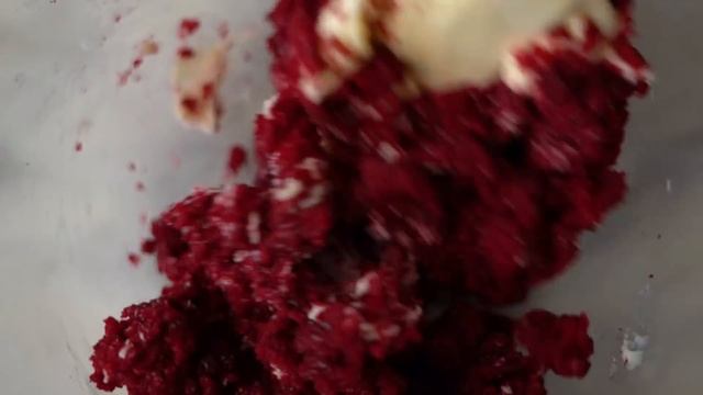 HOW TO MAKE CAKESICLES | VALENTINE'S DAY RED VELVET CAKE POPSICLES | EGGLESS CAKE POPS RECIPE