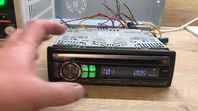 Testing Used Alpine CDE-9870R смотреть онлайн